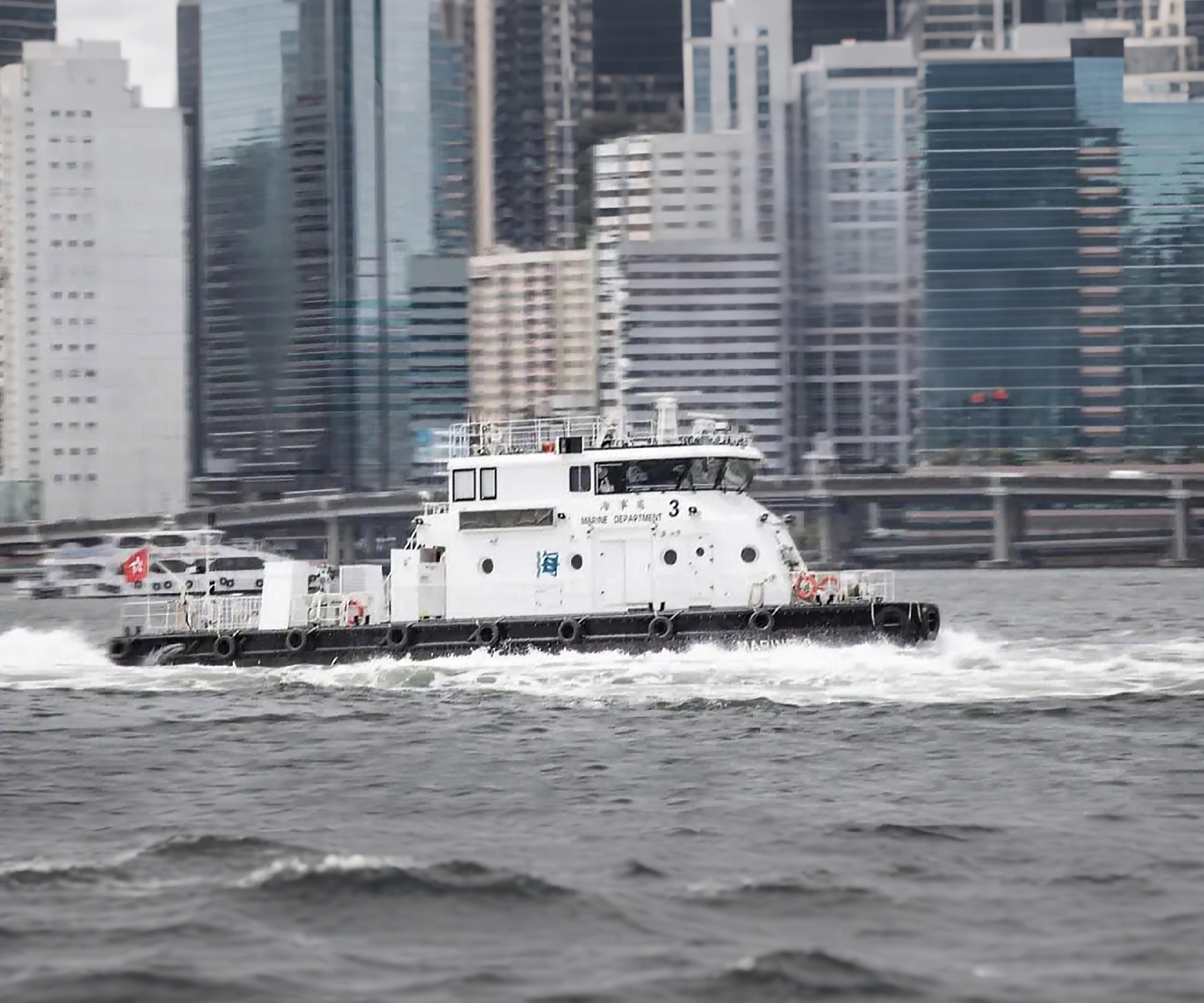 科技护航安全丨K8凯发科技混动巡逻艇亮相香港反恐演习